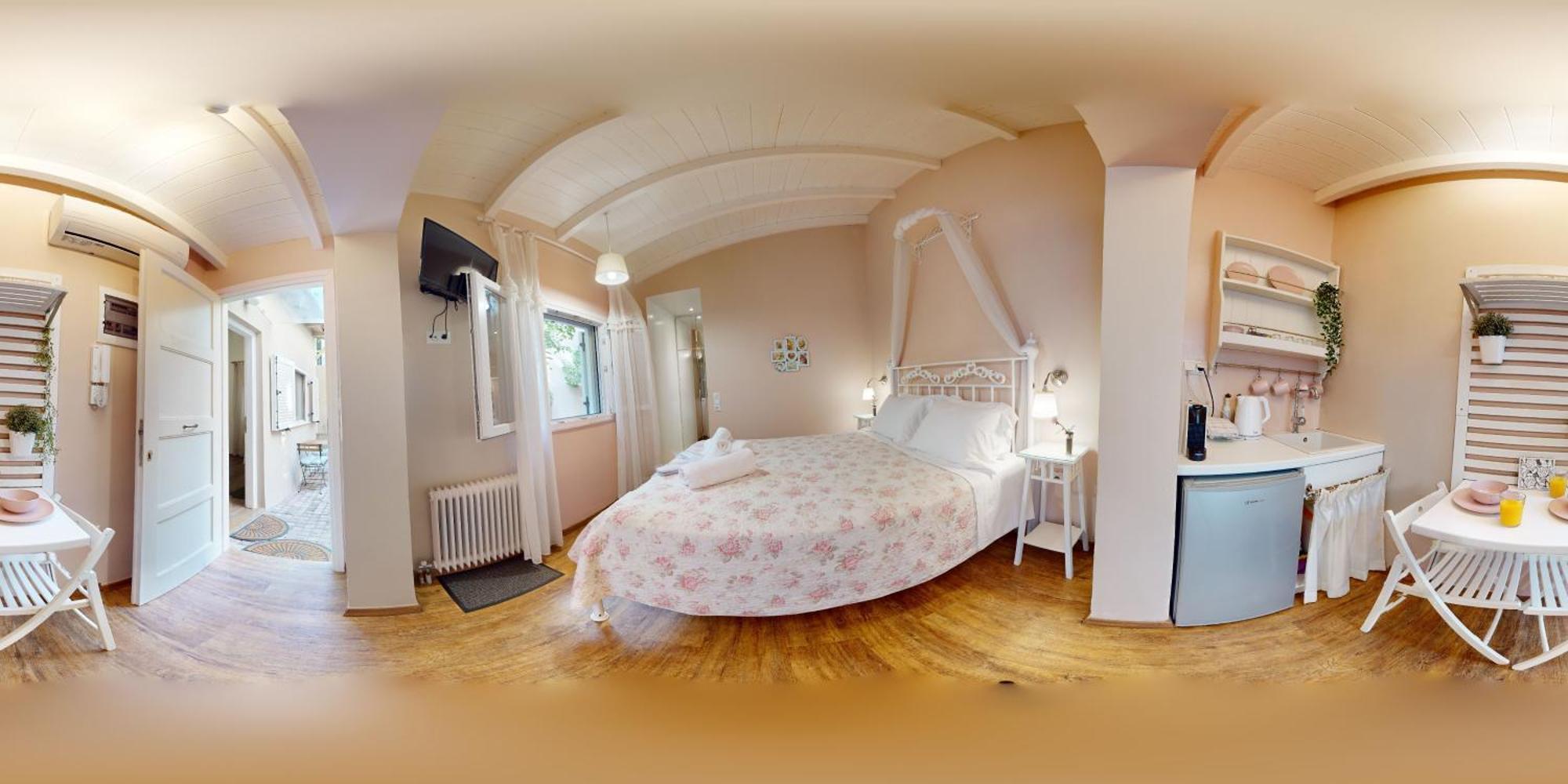 The Koukaki Appartement *